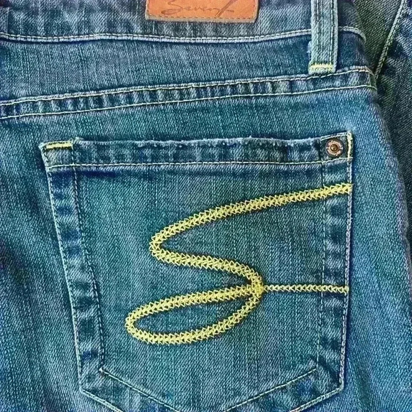 Seven for all Mankind jeans 32. Pre owned good condition. High rise boot cut - Picture 12 of 14